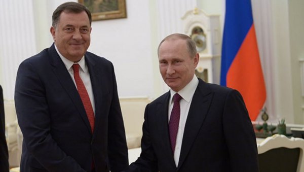 ИМАТЕ ПРЕВИШЕ МРЖЊЕ И ПАКОСТИ: Додик одговорио опозицији на изјаве да није било састанка са Путином ИМАТЕ ПРЕВИШЕ МРЖЊЕ И ПАКОСТИ: Додик одговорио опозицији на изјаве да није било састанка са Путином