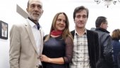 IZLOŽBA 75 RADOVA TROJE UMETNIKA: Mali formati u KC Paraćin ostaju do 15. decembra IZLOŽBA 75 RADOVA TROJE UMETNIKA: Mali formati u KC Paraćin ostaju do 15. decembra