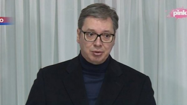 ВУЧИЋ СА НАРОДОМ У ГОРЊИМ НЕДЕЉИЦАМА: Хоћете ли рудник, или не - ви ћете донети одлуку (ФОТО/ВИДЕО) ВУЧИЋ СА НАРОДОМ У ГОРЊИМ НЕДЕЉИЦАМА: Хоћете ли рудник, или не - ви ћете донети одлуку (ФОТО/ВИДЕО)