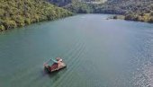 ВОДА НИЈЕ ЗА ПИЋЕ И КУВАЊЕ: Очишћено језеро у Отиловићима, али Пљевљаци још на мукама ВОДА НИЈЕ ЗА ПИЋЕ И КУВАЊЕ: Очишћено језеро у Отиловићима, али Пљевљаци још на мукама