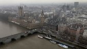 LONDON KROZ DEJTON 2 UDARA NA RS: Britanija šalje Piča da „disciplinuje“ Dodika LONDON KROZ DEJTON 2 UDARA NA RS: Britanija šalje Piča da „disciplinuje“ Dodika