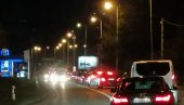 KOLONE VOZILA NA ULASKU U MLADENOVAC: Haos nastao zbog radova na semaforu KOLONE VOZILA NA ULASKU U MLADENOVAC: Haos nastao zbog radova na semaforu
