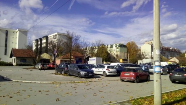 ЗА ЧЕТИРИ ПЛАЦА 595 МИЛИОНА ДИНАРА: Град Чачак продао парцеле у свом власништву ЗА ЧЕТИРИ ПЛАЦА 595 МИЛИОНА ДИНАРА: Град Чачак продао парцеле у свом власништву