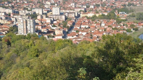 ПРОКУПЧАНИ ГЛАСАЈУ ЗА ИЗВОЂАЧЕ: Град Прокупље и ове године обележава дочек Српске нове године ПРОКУПЧАНИ ГЛАСАЈУ ЗА ИЗВОЂАЧЕ: Град Прокупље и ове године обележава дочек Српске нове године