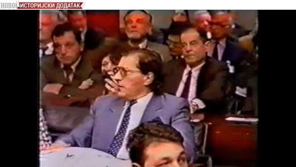 ИСТОРИЈСКИ ДОДАТАК - ВЕЧИТИ САН О ЈЕДИНСТВУ: Српски народ се нашао сабијен у угао, на мети огољених интереса великих сила ИСТОРИЈСКИ ДОДАТАК - ВЕЧИТИ САН О ЈЕДИНСТВУ: Српски народ се нашао сабијен у угао, на мети огољених интереса великих сила