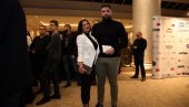 VEZA SAD I ZVANIČNA: Nikola Rađen prvi put u javnosti sa devojkom Milicom Ristić VEZA SAD I ZVANIČNA: Nikola Rađen prvi put u javnosti sa devojkom Milicom Ristić