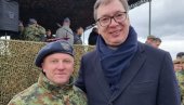 ВУЧИЋ ВИДЕО ДРУГА ИЗ ВОЈСКЕ ПОСЛЕ 30 ГОДИНА: Срећан сам што сам срео Срђана (ФОТО) ВУЧИЋ ВИДЕО ДРУГА ИЗ ВОЈСКЕ ПОСЛЕ 30 ГОДИНА: Срећан сам што сам срео Срђана (ФОТО)