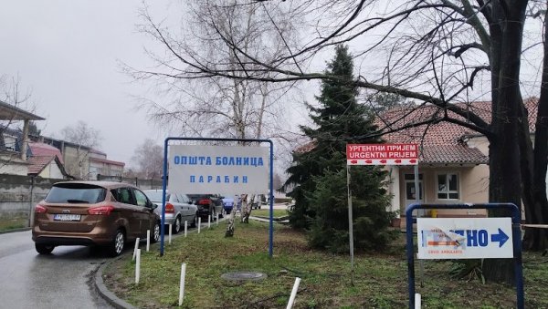 ДВОЈЕ ТЕШКО ПОВРЕЂЕНИХ КОД ЛЕШЈА НА ИНТЕНЗИВНОЈ НЕЗИ: Епилог ланчаног судара на путу Зајечар-Параћин ДВОЈЕ ТЕШКО ПОВРЕЂЕНИХ КОД ЛЕШЈА НА ИНТЕНЗИВНОЈ НЕЗИ: Епилог ланчаног судара на путу Зајечар-Параћин