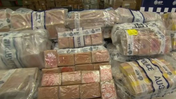 БИЛА ЈЕ ВРЕДНА 3,16 МИЛИЈАРДИ ЕВРА: У Аустралији ове године уништено 25 тона дроге БИЛА ЈЕ ВРЕДНА 3,16 МИЛИЈАРДИ ЕВРА: У Аустралији ове године уништено 25 тона дроге
