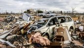 NOVI BILANS ŽRTAVA TORNADA U SAD: Poginulo najmanje 64 osobe, nestalo 105 ljudi NOVI BILANS ŽRTAVA TORNADA U SAD: Poginulo najmanje 64 osobe, nestalo 105 ljudi