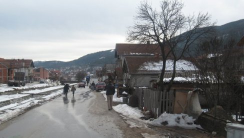 TUČA U KAFANI: Povređen muškarac iz Bosilegrada TUČA U KAFANI: Povređen muškarac iz Bosilegrada