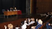 ODBORNICI U PARAĆINU ZASEDAĆE U ČETVRTAK: Budžet za narednu godinu najvažnija tema ODBORNICI U PARAĆINU ZASEDAĆE U ČETVRTAK: Budžet za narednu godinu najvažnija tema