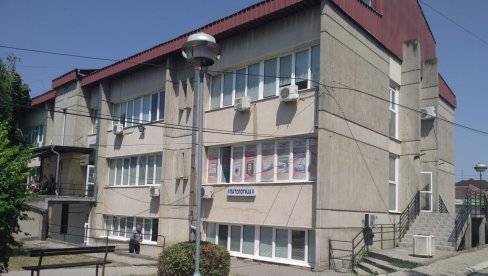 SVEGA OSAM KOVID-PREGLEDA JUČE U PARAĆINU: Tokom vikenda potvrđeno još šest slučajeva infekcije SVEGA OSAM KOVID-PREGLEDA JUČE U PARAĆINU: Tokom vikenda potvrđeno još šest slučajeva infekcije