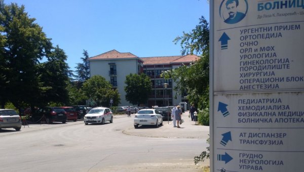 БЕЗБЕДНИЈА АНЕСТЕЗИЈА: Општа болница у Шапцу од РФЗО добила најсавременију хируршку опрему БЕЗБЕДНИЈА АНЕСТЕЗИЈА: Општа болница у Шапцу од РФЗО добила најсавременију хируршку опрему