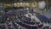 ШОЛЦ У ПРОБЛЕМУ: Владајућа коалиција без сагласности о значајним политичким питањима ШОЛЦ У ПРОБЛЕМУ: Владајућа коалиција без сагласности о значајним политичким питањима