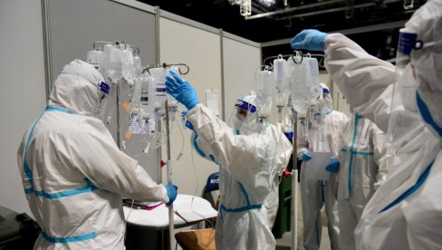 KOVID AMBULANTE PONOVO OTVORENE: Stručnjak upozorava - Sve više zaraženih u Srbiji, virus hara i među decom KOVID AMBULANTE PONOVO OTVORENE: Stručnjak upozorava - Sve više zaraženih u Srbiji, virus hara i među decom