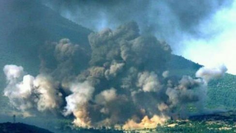 SRPSKI VOJNICI U OGNJU I PAKLU PAŠTRIKA NISU OBRUKALI PRETKE: Strateški bombarderi SAD bacili na njih 2.640 tona bombi SRPSKI VOJNICI U OGNJU I PAKLU PAŠTRIKA NISU OBRUKALI PRETKE: Strateški bombarderi SAD bacili na njih 2.640 tona bombi