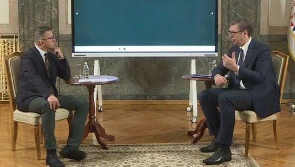 ВУЧИЋ О ГРЧИЋУ: Рачунајте да је он већ дао оставку,то је завршено ВУЧИЋ О ГРЧИЋУ: Рачунајте да је он већ дао оставку,то је завршено