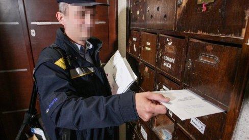 NOVOSTI OTKRIVAJU: Evo šta je razlog štrajka u Pošti - u sve upleten Dragan Šolak zbog ličnih interesa NOVOSTI OTKRIVAJU: Evo šta je razlog štrajka u Pošti - u sve upleten Dragan Šolak zbog ličnih interesa