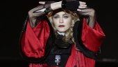 СТРАХУЈУ ДА ПЕВАЧИЦА НЕЋЕ ПРЕЖИВЕТИ: Мадонини сарадници донели тешку одлуку СТРАХУЈУ ДА ПЕВАЧИЦА НЕЋЕ ПРЕЖИВЕТИ: Мадонини сарадници донели тешку одлуку