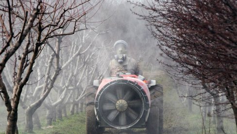 PROVEROM ZNANJA DO SERTIFIKATA: Obuka poljoprivrednika o korišćenju sredstava za zaštitu bilja