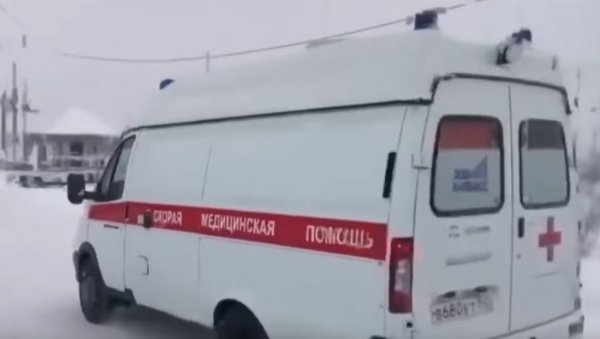 СРЕЋАН КРАЈ ДРАМЕ У РУСИЈИ: Евакуисани сви рудари из рудника у Камеровској области (ФОТО) СРЕЋАН КРАЈ ДРАМЕ У РУСИЈИ: Евакуисани сви рудари из рудника у Камеровској области (ФОТО)