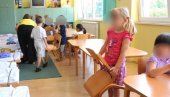 ЦЕНА ИСТА КАО ЛАНЕ: За боравак деце у вртићу родитељи ће издвајати око 5.600 динара ЦЕНА ИСТА КАО ЛАНЕ: За боравак деце у вртићу родитељи ће издвајати око 5.600 динара