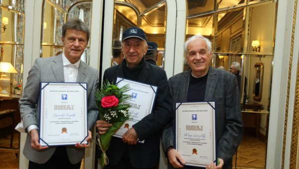 ЈЕЛИЋУ ЗА ЖИВОТНО ДЕЛО: Годишње награде Удружења филмских уметника ЈЕЛИЋУ ЗА ЖИВОТНО ДЕЛО: Годишње награде Удружења филмских уметника