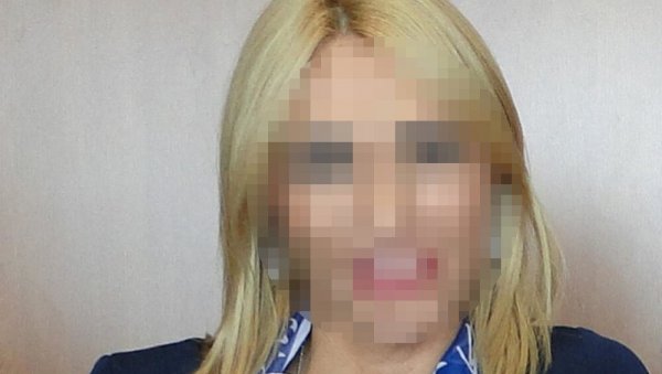 СОФИЈА РАДУЛОВИЋ СЕ БРАНИ СА СЛОБОДЕ: Бивша помоћница директора Управе царина се породила пре месец и по дана СОФИЈА РАДУЛОВИЋ СЕ БРАНИ СА СЛОБОДЕ: Бивша помоћница директора Управе царина се породила пре месец и по дана