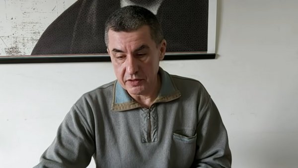 СКАНДАЛОЗНА ОБЈАВА ПРЕДРАГА ПОПОВИЋА: Председнику Вучићу упутио језиве претње (ФОТО) СКАНДАЛОЗНА ОБЈАВА ПРЕДРАГА ПОПОВИЋА: Председнику Вучићу упутио језиве претње (ФОТО)