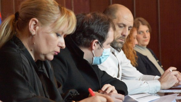 БУЏЕТ ОПШТИНЕ ЋУПРИЈА: Пројектован као развојни на реалним изворима БУЏЕТ ОПШТИНЕ ЋУПРИЈА: Пројектован као развојни на реалним изворима