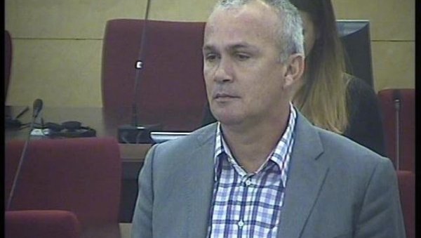 ГЕНЕРАЛ САРИЋ ОПЕТ НА УДАРУ: Нова оптужница против Срба, терете их за злочине у Бијељини ГЕНЕРАЛ САРИЋ ОПЕТ НА УДАРУ: Нова оптужница против Срба, терете их за злочине у Бијељини