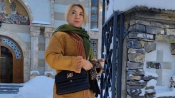 ОГЛАСИЛИ СЕ МОМЦИ КОЈИ СУ НАШЛИ ТЕЛО ЈОВАНЕ МАРЈАНОВИЋ: Пронађена километар од кружног тока на Златибору ОГЛАСИЛИ СЕ МОМЦИ КОЈИ СУ НАШЛИ ТЕЛО ЈОВАНЕ МАРЈАНОВИЋ: Пронађена километар од кружног тока на Златибору