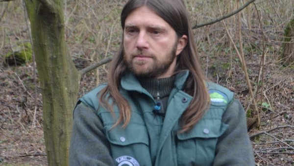 ХРАНИЛИШТЕ ЗА ГРАБЉИВИЦЕ: Спас за орлове, свраке и вране ХРАНИЛИШТЕ ЗА ГРАБЉИВИЦЕ: Спас за орлове, свраке и вране