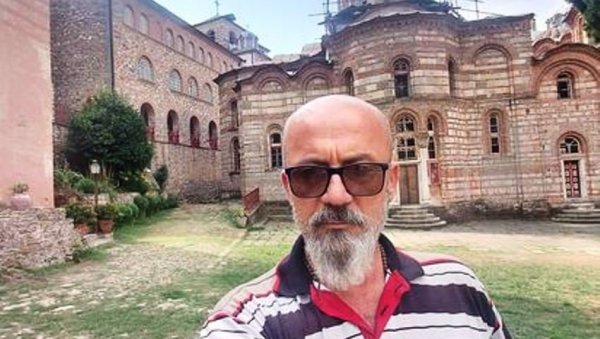 ЗБОГ ПАПИРА СТАН СВЕ ДАЉЕ: Проблеми ратних војних инвалида око услова за стамбено збрињавање ЗБОГ ПАПИРА СТАН СВЕ ДАЉЕ: Проблеми ратних војних инвалида око услова за стамбено збрињавање