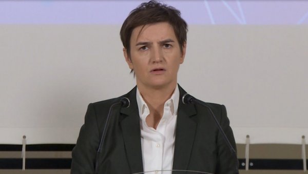 ПРЕМИЈЕРКА БРНАБИЋ: Измене Устава су гарант да се у Србији никада неће поновити политичка чистка неподобних судија из 2009. ПРЕМИЈЕРКА БРНАБИЋ: Измене Устава су гарант да се у Србији никада неће поновити политичка чистка неподобних судија из 2009.