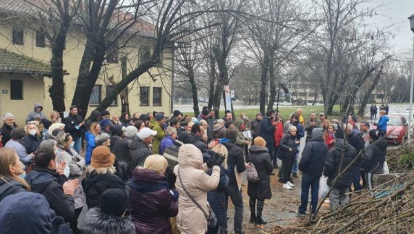 БЕЗ ГРАДЊЕ ИЗНАД ПРОКОПА? Станари се састали са премијерком Брнабић и градским урбанистом БЕЗ ГРАДЊЕ ИЗНАД ПРОКОПА? Станари се састали са премијерком Брнабић и градским урбанистом