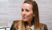 ОВО ЈЕ СЕСТРА ЈЕЛЕНЕ ЂОКОВИЋ: Удата за познатог кошаркаша