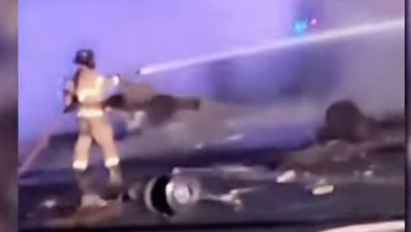 ДРАМА У САН ДИЈЕГУ: Авион се срушио на насеље (ВИДЕО) ДРАМА У САН ДИЈЕГУ: Авион се срушио на насеље (ВИДЕО)