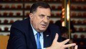 ДОДИК РУШИ НАДЕ САРАЈЕВА: БиХ је малигно оболела и нема шансе за успех ДОДИК РУШИ НАДЕ САРАЈЕВА: БиХ је малигно оболела и нема шансе за успех
