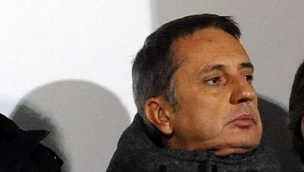 ЛАЖНИМ ВЕСТИМА ПРИТИСКАЈУ СУД: Бранилац Андрије Драшковића и Божидар Спасић о случају убиства Енвера Хадрија 1990. у Биселу ЛАЖНИМ ВЕСТИМА ПРИТИСКАЈУ СУД: Бранилац Андрије Драшковића и Божидар Спасић о случају убиства Енвера Хадрија 1990. у Биселу