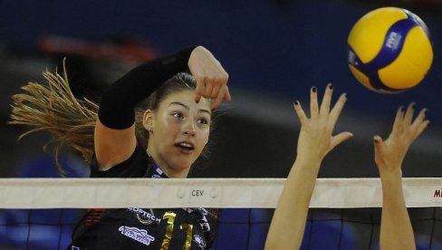 МИЛАНО ПАО У ИСТАНБУЛУ: Екипа Хене Куртагић у трећем колу Лиге шампиона у Истанбулу изгубиле од Езачибашија са 3:2