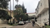 ОД ПОВЕЋАЊА ПЛАТА ДО КЉУЧА У БРАВУ? Алармантна финансијска ситуација у болници Мељине ОД ПОВЕЋАЊА ПЛАТА ДО КЉУЧА У БРАВУ? Алармантна финансијска ситуација у болници Мељине