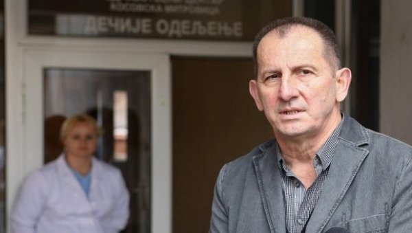 ИЗРЕШЕТАН АУТОМОБИЛ ДР МИЛАНА ИВАНОВИЋА: Полиција потврдила да је у питању покушај убиства (ФОТО) ИЗРЕШЕТАН АУТОМОБИЛ ДР МИЛАНА ИВАНОВИЋА: Полиција потврдила да је у питању покушај убиства (ФОТО)