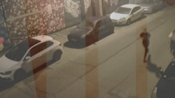 СЛИКЕ О КОЈИМА ПРИЧА РЕГИОН: Детаљи са снимка на ком се види нестали Сплићанин (ФОТО) СЛИКЕ О КОЈИМА ПРИЧА РЕГИОН: Детаљи са снимка на ком се види нестали Сплићанин (ФОТО)
