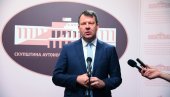 НЕКА ОВАЈ ПРАЗНИК ДОНЕСЕ У НАШЕ ДОМОВЕ МИР: Божићна честитка председника Мировића НЕКА ОВАЈ ПРАЗНИК ДОНЕСЕ У НАШЕ ДОМОВЕ МИР: Божићна честитка председника Мировића