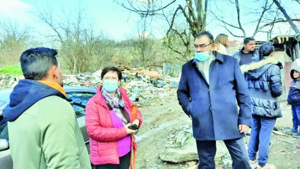 НАЈПЛЕМЕНИТИЈИ ПОДВИГ ГОДИНЕ - ЖЕЉА ДА ПОМОГНУ ЈАЧА ОД БОЛОВА: Јармила Чинчурак и Милан Симић, донирали кожу четворогодишњој девојчици НАЈПЛЕМЕНИТИЈИ ПОДВИГ ГОДИНЕ - ЖЕЉА ДА ПОМОГНУ ЈАЧА ОД БОЛОВА: Јармила Чинчурак и Милан Симић, донирали кожу четворогодишњој девојчици