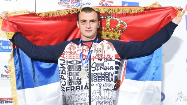 СРБИЈА МЕ ЗАУВЕК ОСВОЈИЛА! Владимир Мирончиков, руски боксер са нашим пасошем, бронзани са Светског првенства СРБИЈА МЕ ЗАУВЕК ОСВОЈИЛА! Владимир Мирончиков, руски боксер са нашим пасошем, бронзани са Светског првенства