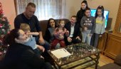 U SUSRET BOŽIĆU: Direktorka Fondacije Za srpski narod i državu posetila KiM (FOTO) U SUSRET BOŽIĆU: Direktorka Fondacije Za srpski narod i državu posetila KiM (FOTO)