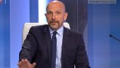 СРАМНА ИЗЈАВА БИВШЕГ СРБИНА НА РАЧУН НОВАКА: Ђоковић је врхунски спортиста и кретен СРАМНА ИЗЈАВА БИВШЕГ СРБИНА НА РАЧУН НОВАКА: Ђоковић је врхунски спортиста и кретен
